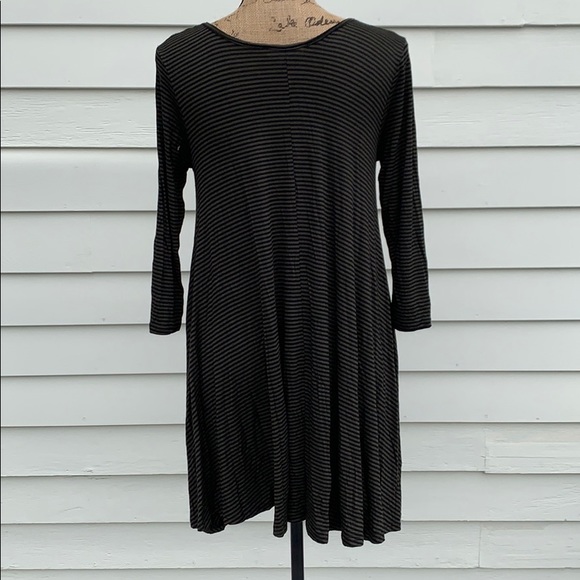 Striped swingy tunic dress size medium - Picture 4 of 5